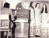 1975-76m. m. mokyklos moteru tercetas konkurse sidabriniai balsai